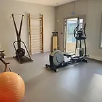 Mobil-home Confort 6p, 3 Chambres, 2 Sdb, A 200m, Piscine Chauffee, Fitness, Wifi Gratuit - Fr-1-361a-84 *