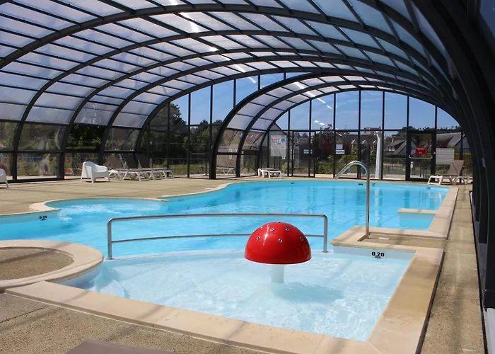 Mobil-home Confort 6p, 3 Chambres, 2 Sdb, A 200m, Piscine Chauffee, Fitness, Wifi Gratuit - Fr-1-361a-84 *